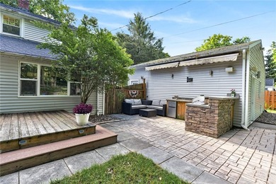 Welcome to 79 Lettington Avenue!! This gorgeous colonial has too - photo 3