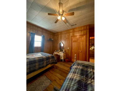 Lake Eddins Chalet on PRIME Location!! - photo 39