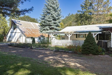 Lake Selmac Home For Sale in Selma Oregon