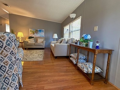 TURNKEY 2 Bedroom, 2 Bath Palm Harbor Home in the 55+ Community - photo 9