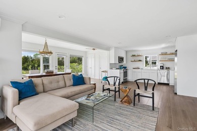 Southampton Waterfront with Dual Cottages & Spectacular Views - photo 11