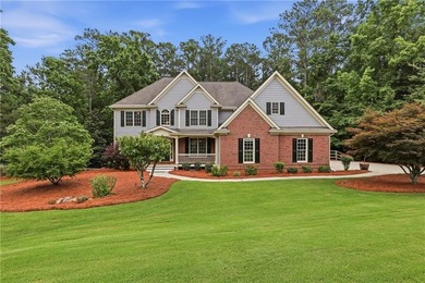 Welcome to a rare opportunity to own a private 2.06-acre estate - photo 2