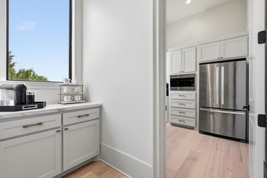 Designed around expansive lake views and effortless lake living - photo 16
