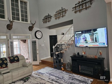 Beautiful 2 Story Home located in Heart of Gulf Shores on the - photo 17