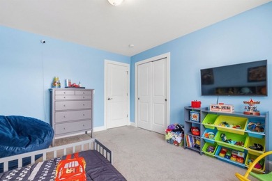 OFFER DEADLINE Monday 1/19 @ NOON. Captivating Colonial with - photo 24