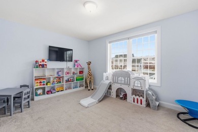 OFFER DEADLINE Monday 1/19 @ NOON. Captivating Colonial with - photo 26