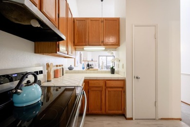 Enjoy the convenient lifestyle of the Hidden Oaks community - photo 28