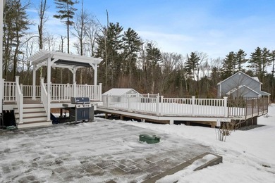 OFFER DEADLINE Monday 1/19 @ NOON. Captivating Colonial with - photo 34