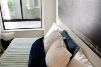 Enjoy the convenient lifestyle of the Hidden Oaks community - photo 36