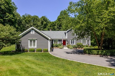 Welcome to this magnificent Custom Contemporary in a highly - photo 1