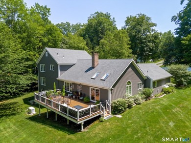 Welcome to this magnificent Custom Contemporary in a highly - photo 2