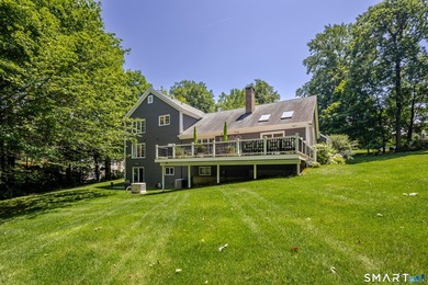 Welcome to this magnificent Custom Contemporary in a highly - photo 3