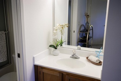 Enjoy the convenient lifestyle of the Hidden Oaks community - photo 43