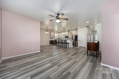 Welcome to 919 Victory Drive in the desirable Clover Creek - photo 5
