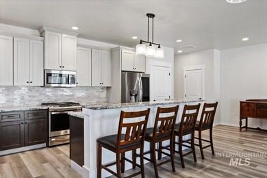 Welcome to 919 Victory Drive in the desirable Clover Creek - photo 9