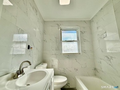 Rental Income $3,600 + $2,600. Cap Rate 7%+. Spacious Stamford 2 - photo 4