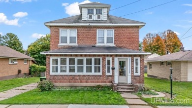 Lake Antoine Townhome/Townhouse Active Under Contract in Iron Mountain Michigan