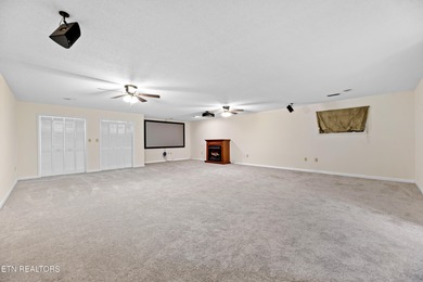 Location, Location, Location!!! This one owner home is ready to - photo 20