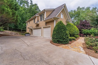 Some homes just feel right the moment you walk in. This is one - photo 5