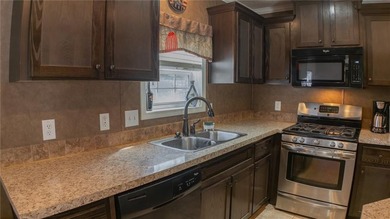 This charming 1,350 sq ft manufactured home sits on a permanent - photo 12
