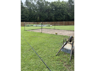 This 2 BR 1.5 Bath fixer upper is a nice 2 acre rural property - photo 13