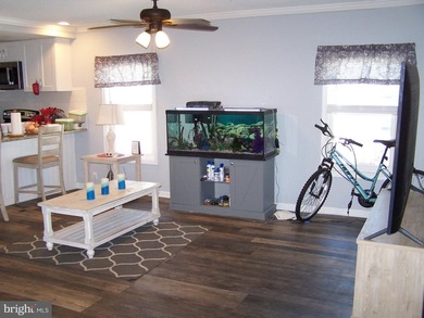 LOCATION,LOCATION,LOCATION!! Only 2 blocks to the beach! Less - photo 14