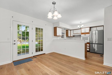 Bright and beautifully updated three level Townhouse in the - photo 9