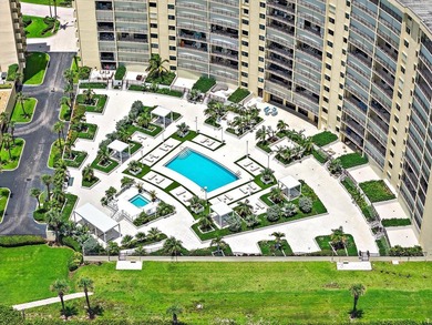 Florida's most photographed landmarks. Dubois Park, tucked along - photo 29