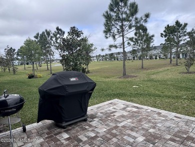AMAZING LOCATION IN THIS GOLF CART COMMUNITY! Welcome to this - photo 30