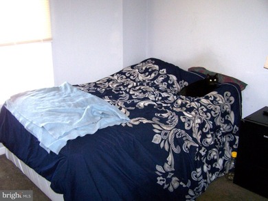 LOCATION,LOCATION,LOCATION!! Only 2 blocks to the beach! Less - photo 34