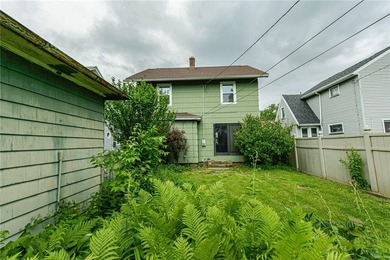 A fantastic value in the highly desirable Homestead Heights - photo 7