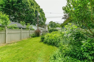 A fantastic value in the highly desirable Homestead Heights - photo 8