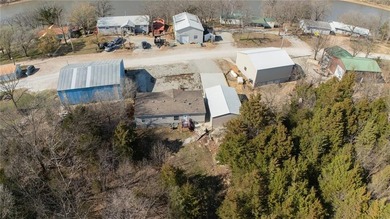 This charming 1,350 sq ft manufactured home sits on a permanent - photo 40
