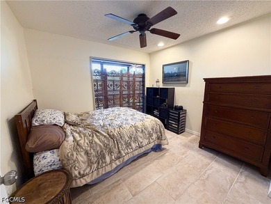 Experience easy Florida living in this inviting first-floor - photo 13