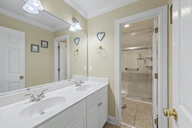 This thoughtfully designed open-concept home sitting on the 12th - photo 44
