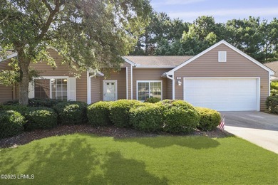 A beautiful, updated Clayton Villa in the heart of Sun City - photo 1