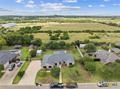 Seller offering $5,000 for buyer's closing costs, no HOA, over