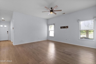 A beautiful, updated Clayton Villa in the heart of Sun City - photo 6