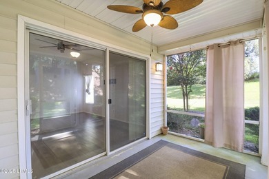 A beautiful, updated Clayton Villa in the heart of Sun City - photo 10