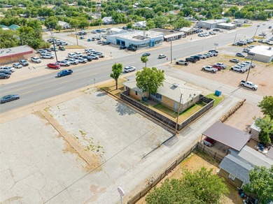 Offering 2 bedrooms, 2 bathrooms, 2,033 square feet, and - photo 33