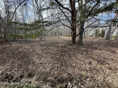 Lake Lot For Sale in Fairfield Glade, Tennessee