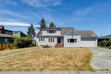 Strait Juan de Fuca  Home For Sale in Port Angeles Washington