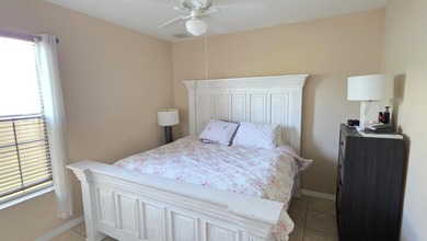 3 BR 2 BA 2 CG CBS home in western PSL. This great location - photo 11