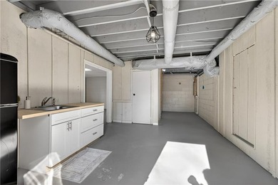 Welcome home to this beautifully renovated 1975 gem that - photo 17