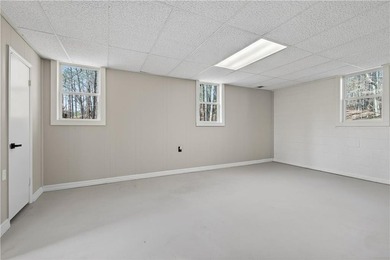 Welcome home to this beautifully renovated 1975 gem that - photo 18