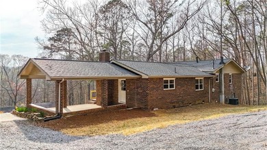 Welcome home to this beautifully renovated 1975 gem that - photo 21