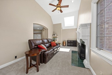 Welcome to this exceptional all-brick residence, ideally - photo 29