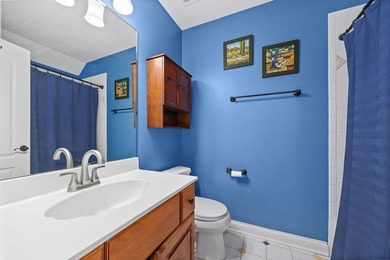 Welcome to this exceptional all-brick residence, ideally - photo 33