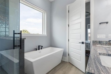Experience coastal luxury in the highly sought-after Seaside - photo 44