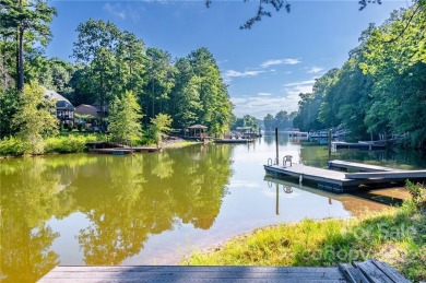 Lake Norman Lot Sale Pending in Catawba North Carolina